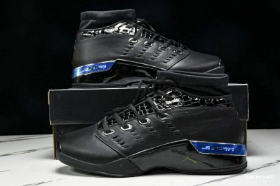 Hyperoad Chrome 17 Jordan Black Air OG Low 1020